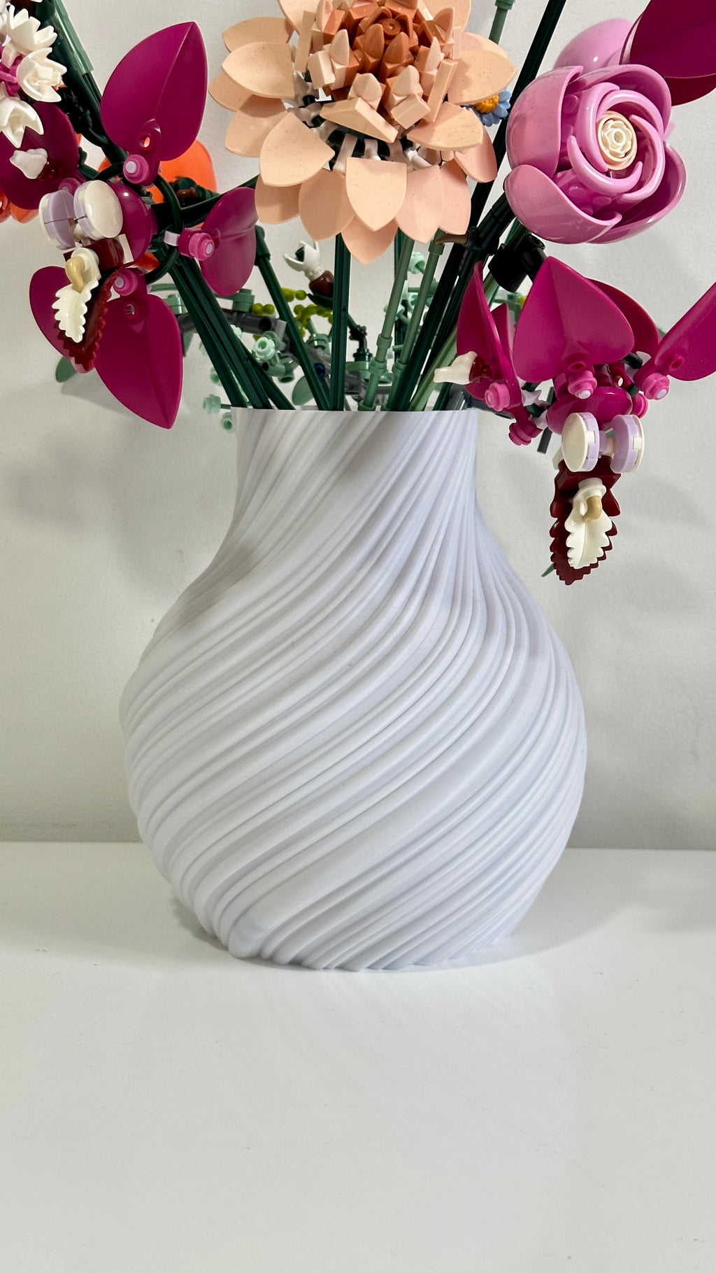 Vase effet argile forme arrondi plat pour bouquet LEGO Flowers Icons ou fleurs séchées différents coloris