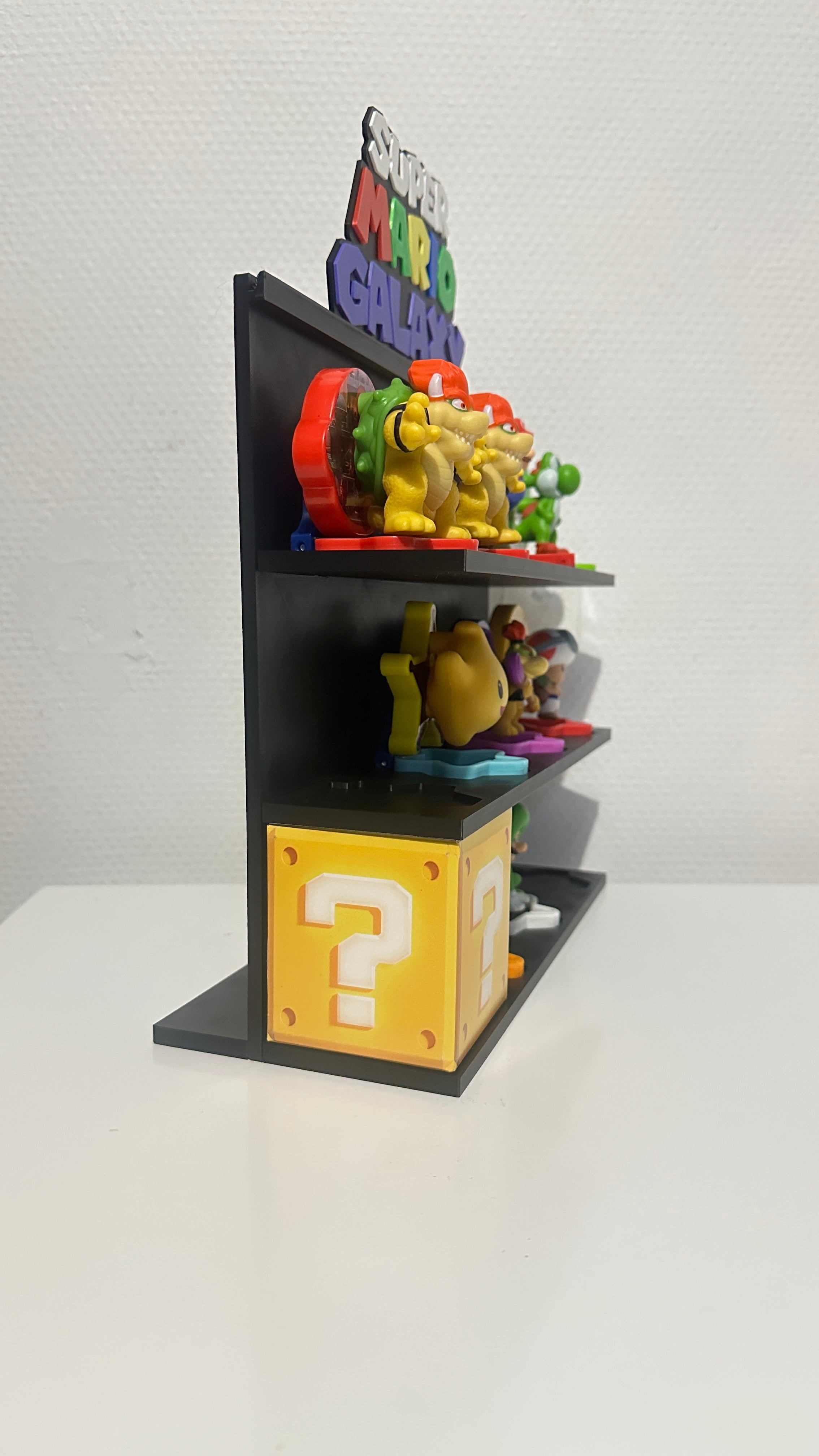 Présentoir pour 12 figurines super Mario galaxy mcdonald’s