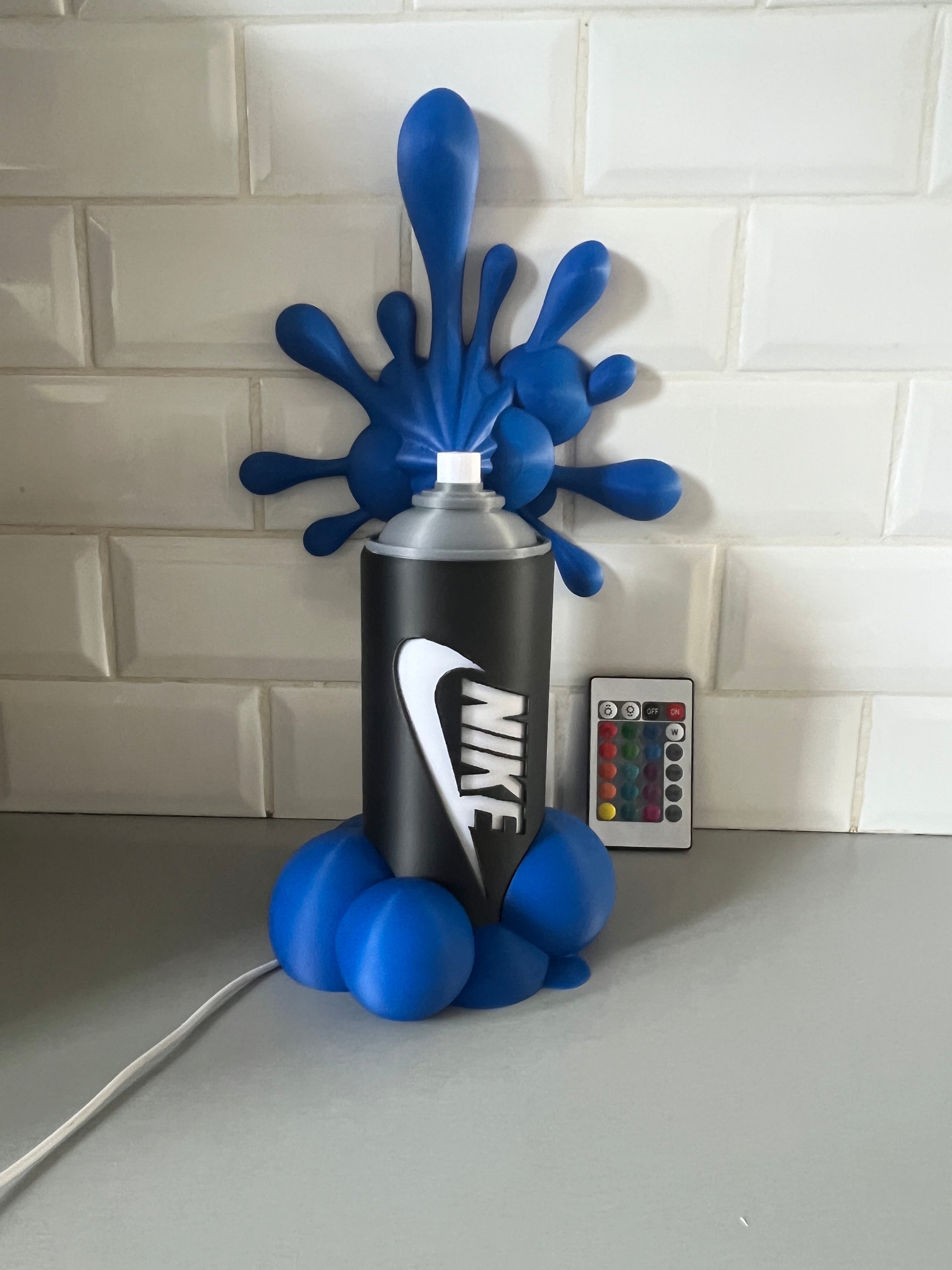 Lampe graf Nike style graffiti