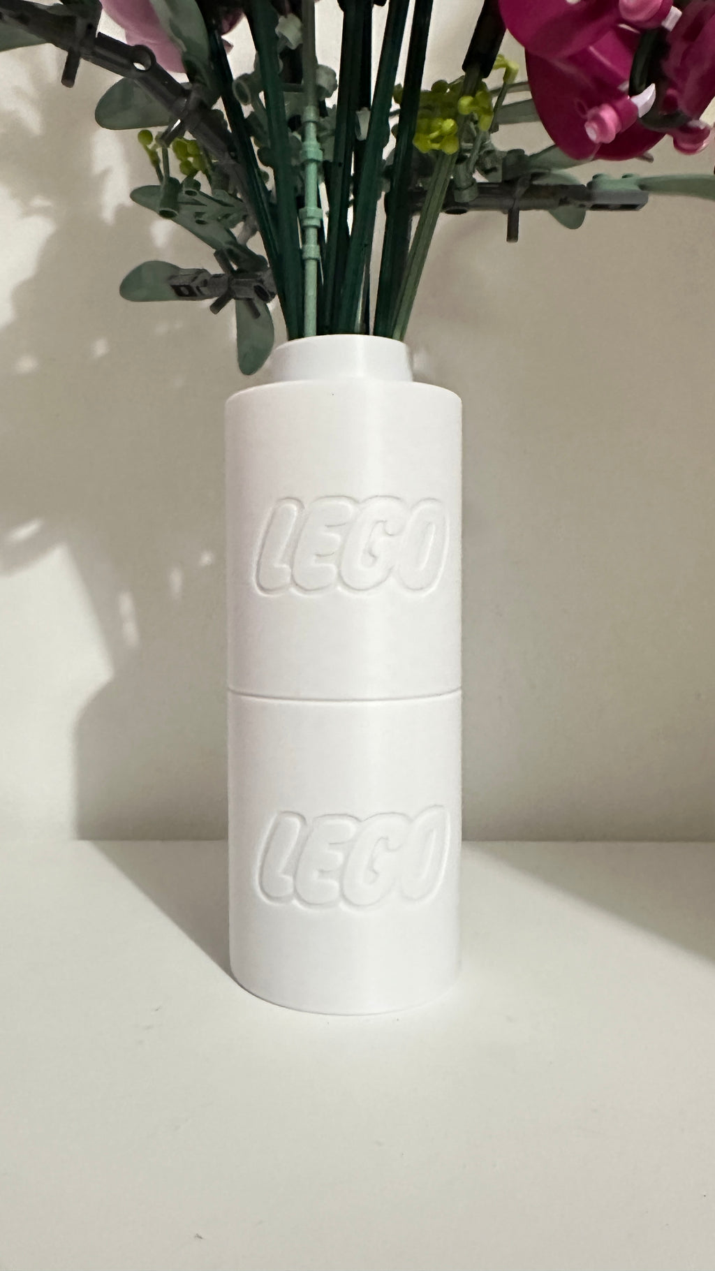 Vase forme brique lego idéal bouquet fleur de lego