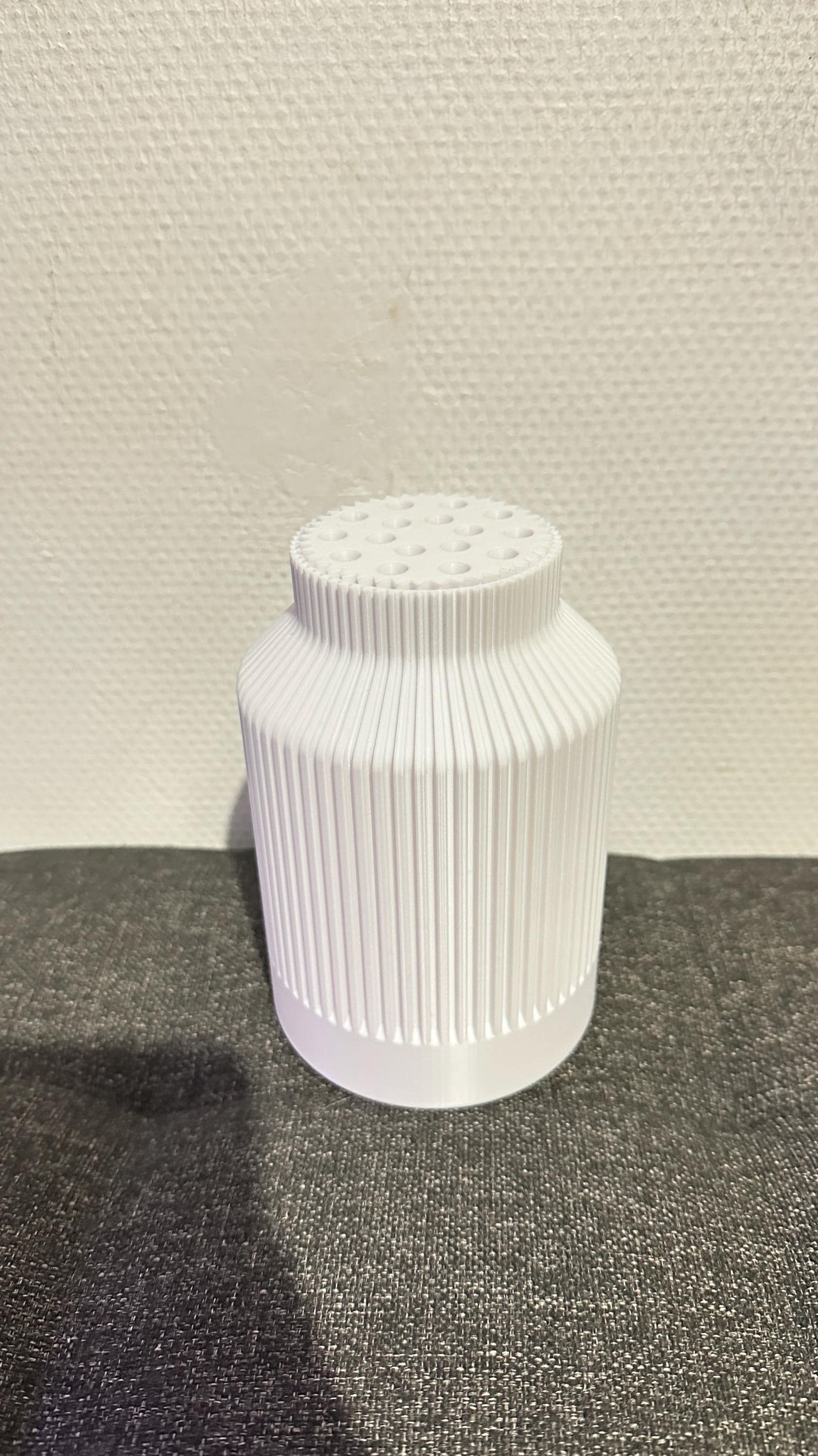 Joli vase n 6 pour LEGO Flowers Icons ou fleurs coupées – différents coloris