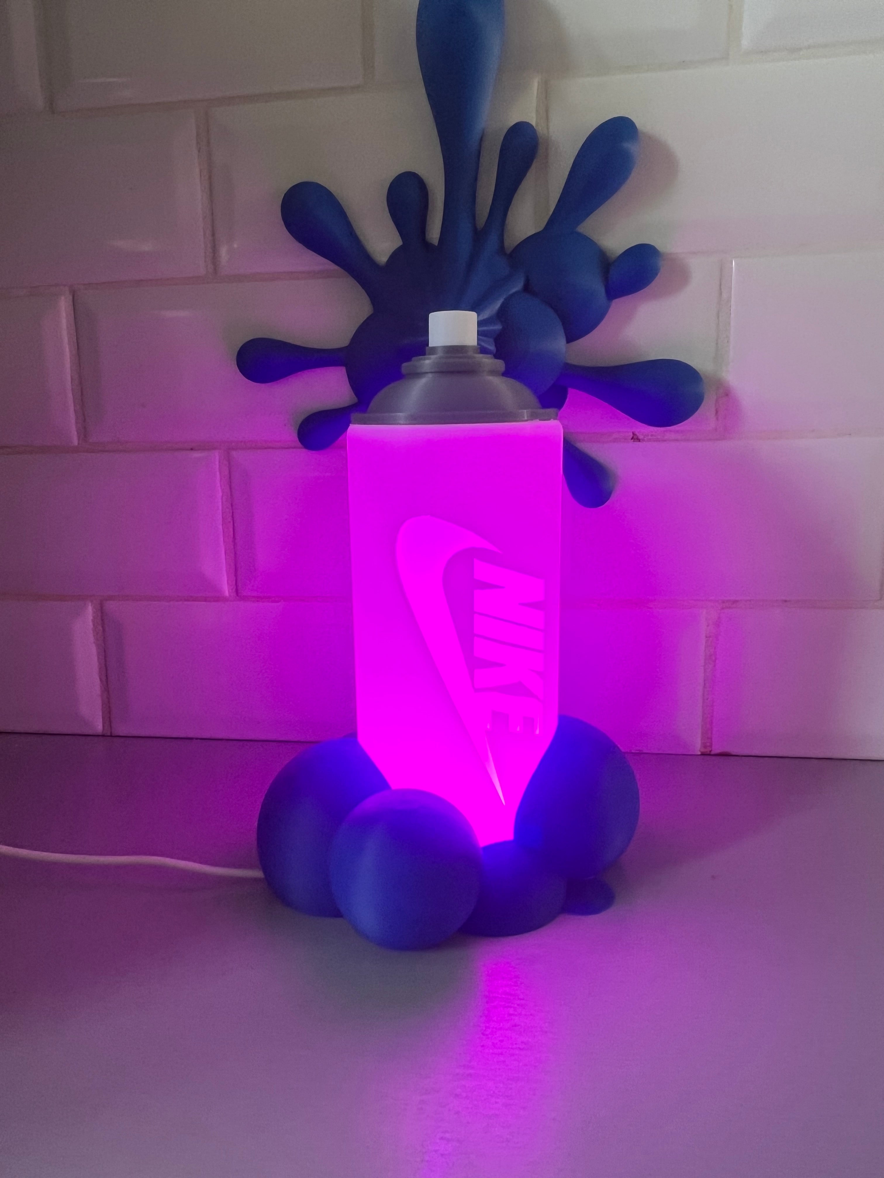 Lampe graf Nike style graffiti