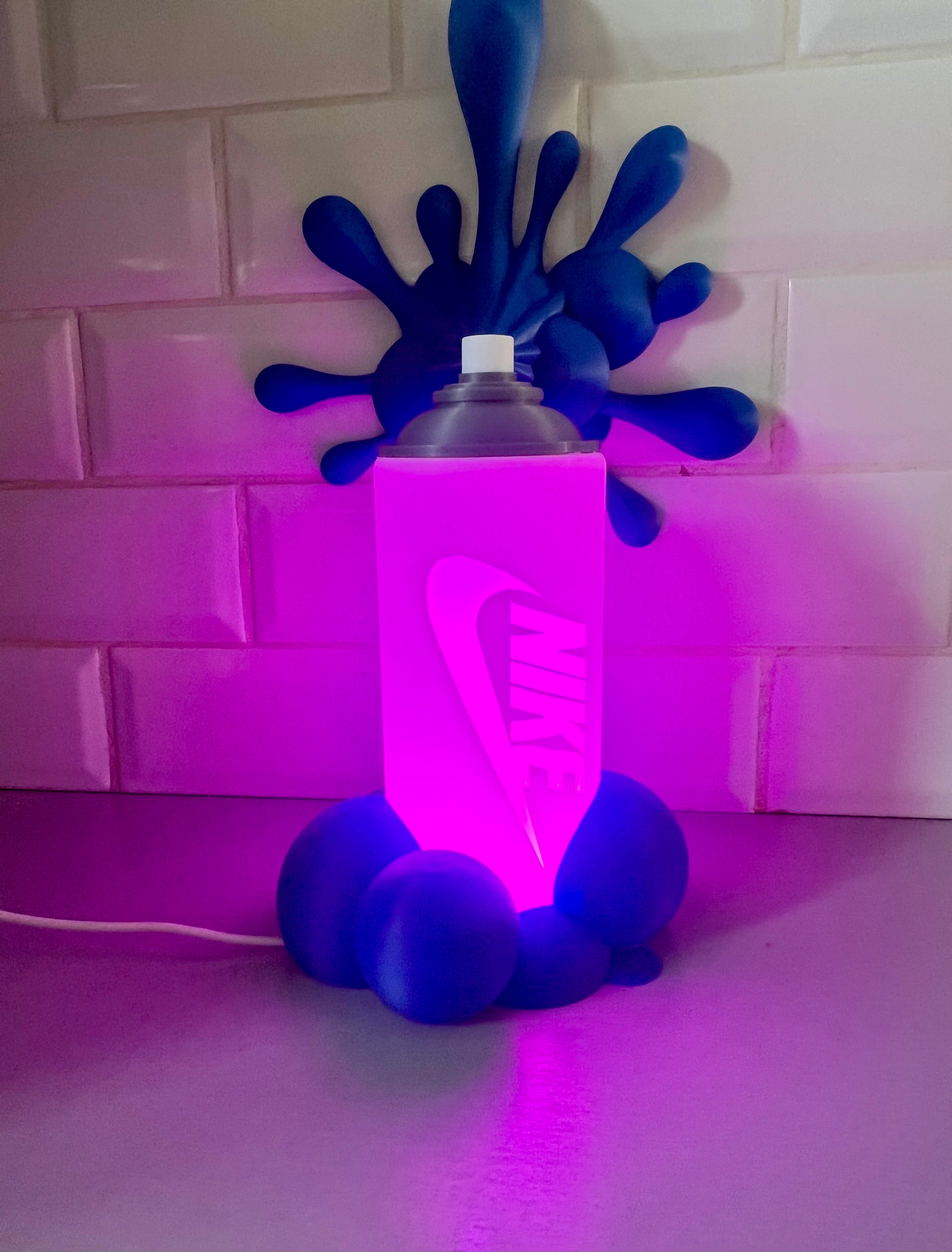 Lampe graf Nike style graffiti